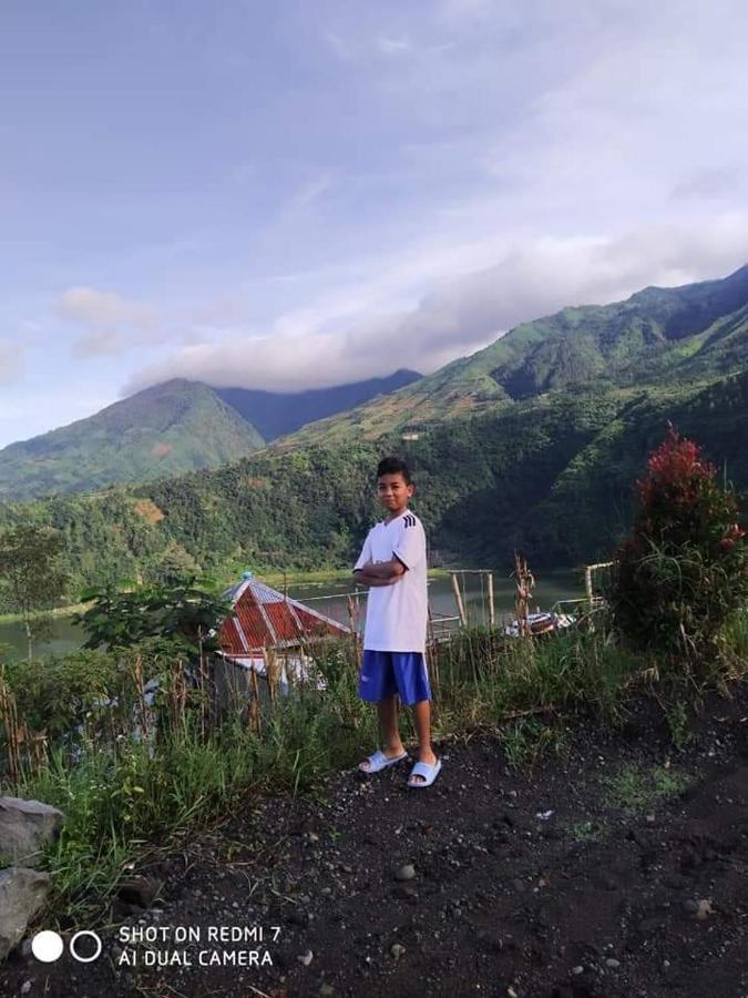 Rr Homestay Seroja Garung Bagian luar foto